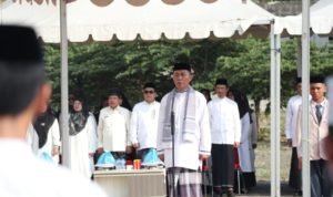Asisten Bidang Pemerintahan dan Kesejahteraan Ruslan Pimpin Upacara Hari Santri di IAIN Palopo