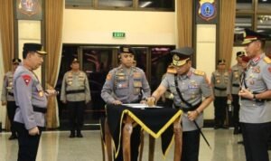 Kapolri Jenderal Listyo Sigit Prabowo Resmi Lantik Kapolda Sulsel Baru Andi Rian Djajadi