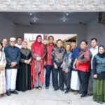 Bupati Delis Sambangi Rujab Wabup Djira, Silaturahmi Idul Fitri 2024