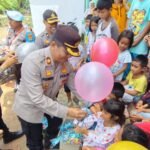 Polres Palopo Beri Trauma Healing untuk Anak-anak Korban Banjir Bandang dan Longsor di Luwu