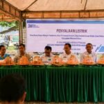 Warga Gembira, Empat Dusun di Morowali Utara Akhirnya Teraliri Listrik