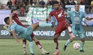 PSM Makassar Tumbangkan PSBS Lewat Drama Menit Akhir