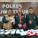 Berisi Ratusan Amplop dan Data Budiman-Akbar, Mobil yang Digerebek Warga Diamankan Polisi