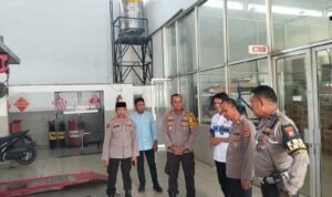 Kapolres Palopo Road Show Ops Keselamatan Pallawa 2025, Jalin Kolaborasi untuk Kamseltibcarlantas Kondusif