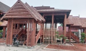 Habiskan Rp 1,8 Miliar, Rehab Cagar Budaya Istana Kedatuan Luwu Diduga Tidak Sesuai Spesifikasi