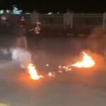 Demo ‘Indonesia Gelap’ di Makassar Berujung Ricuh, Massa dan Warga Terlibat Saling Lempar Batu