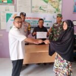 Menjelang Idul Fitri, Pemerintah Gampong Meunasah Teungoeh Salurkan BLT-DD Ekstrim