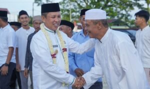 Bupati Morowali Ajak Masyarakat Jaga Keamanan dalam Safari Ramadan di Bungku Barat
