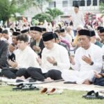 Bupati Luwu Laksanakan Sholat Idul Fitri di Belopa, Ajak Masyarakat Tingkatkan Silaturahmi dan Pererat Persaudaraan