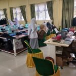 SMKN 1 Idi Kembali Dipercaya Produksi Pesanan Busana Skala Besar