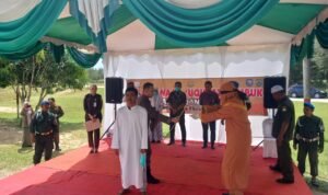 Dua Warga Aceh Timur Dicambuk karena Judi Online