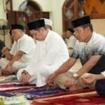 Pj Wali Kota Firmanza Hadiri Takbiran Bersama Sambut Idul Adha 1446 H di Masjid Agung Luwu Palopo
