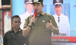 Bupati Morowali Pimpin Apel Umum ASN dan Aparatur Desa se-Kecamatan Wita Ponda