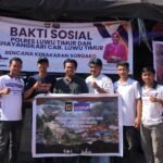 Bersama Anak Muda Tomoni, Anggota DPRD Dwi Heryanto Turun Langsung Sapa Korban Kebakaran Sorowako