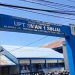 Siswa SMAN 1 Sinjai Pukul Guru di Depan Ayahnya yang Polisi