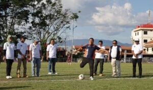 Hadiri Pembukaan Nickel Cup IX, Wakil Ketua DPRD Lau Jiha: Ajang Ini Bukti Sportivitas dan Persatuan Masyarakat